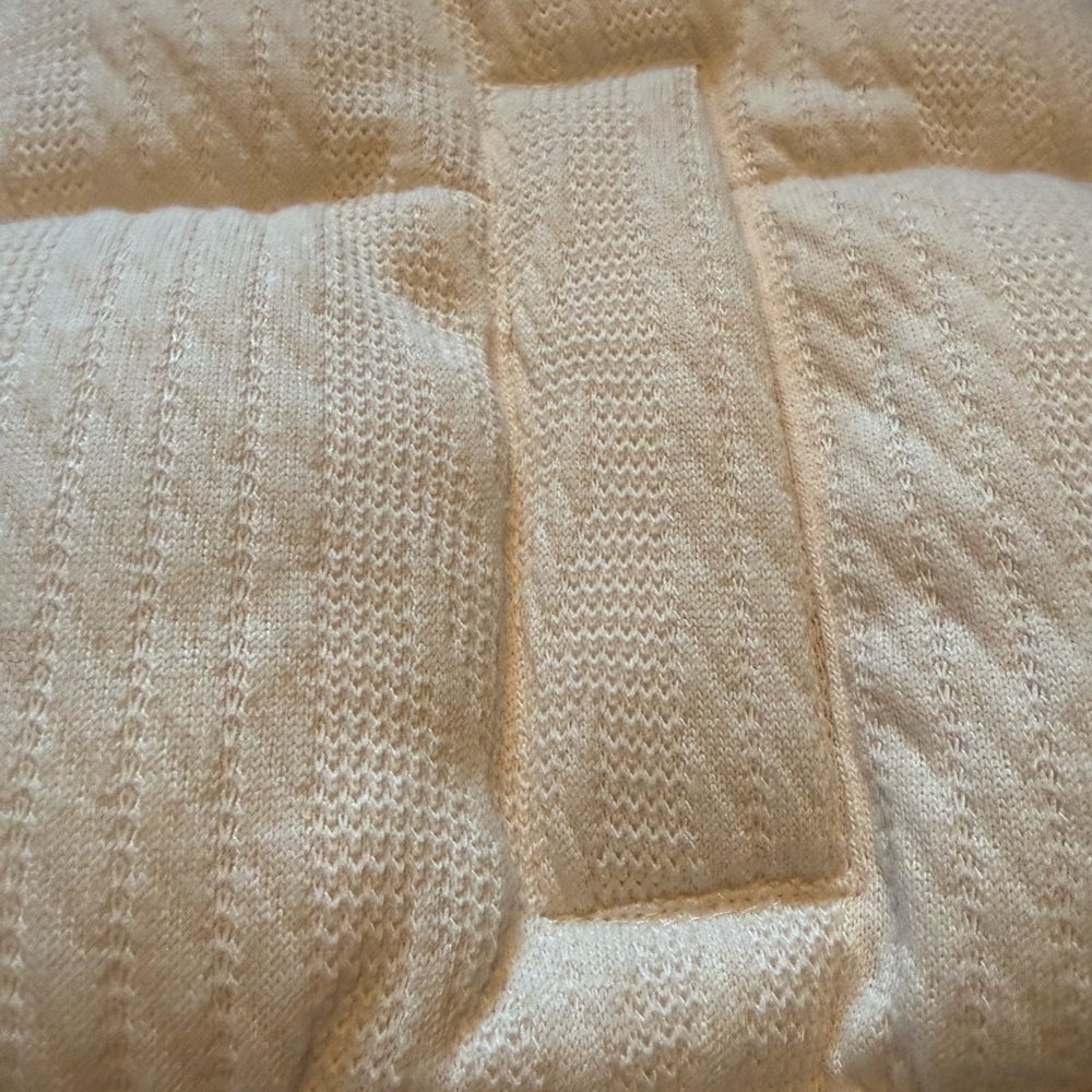 NWT Sincerely Jules Cable-Knit Puffer Vest - Picture 6 of 7